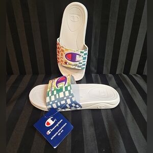 Mark Champion Big Kid Girls US 5 Mega Graph Slide Sandals White Purple Rainbow